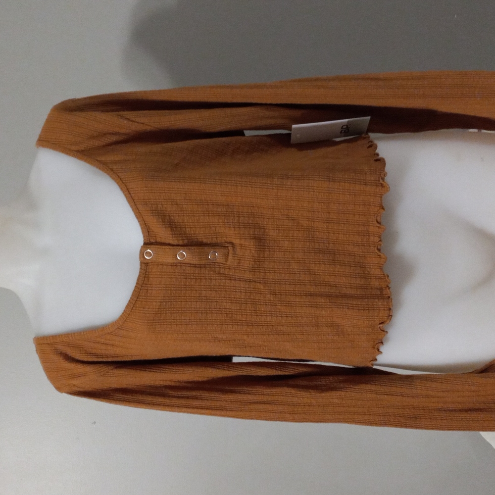 BP crop longsleeve